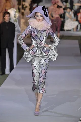 Look 8